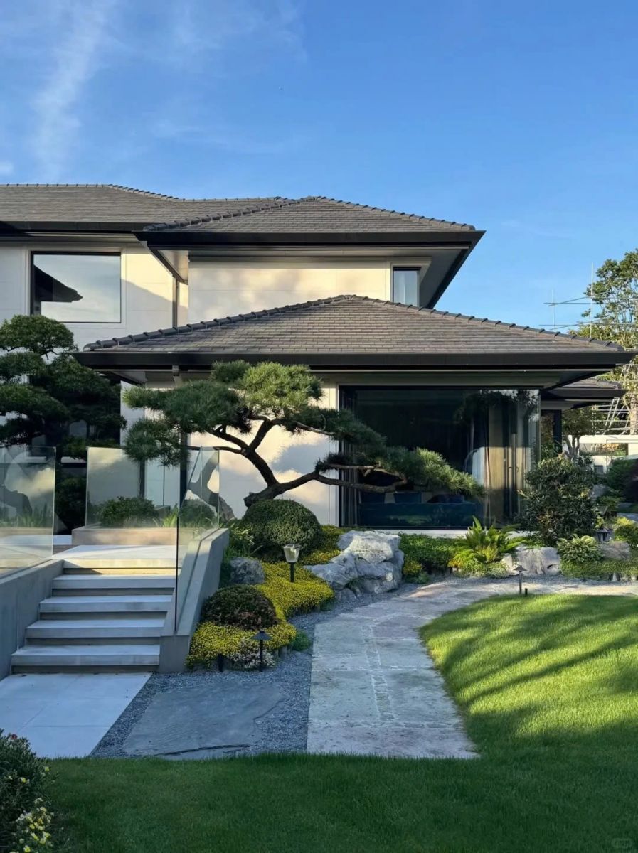 Thiết kế sân vườn biệt phủ đẳng cấp - zions